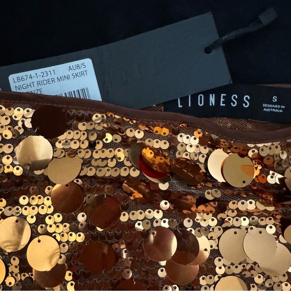 Sequin Mini Skirt Bronze Metallic Side Tie Festival Party NWT Size S Lioness - Picture 6 of 8